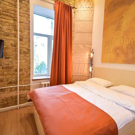 Whisky Box Hotell