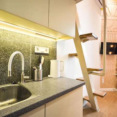 Whisky Box Hotel